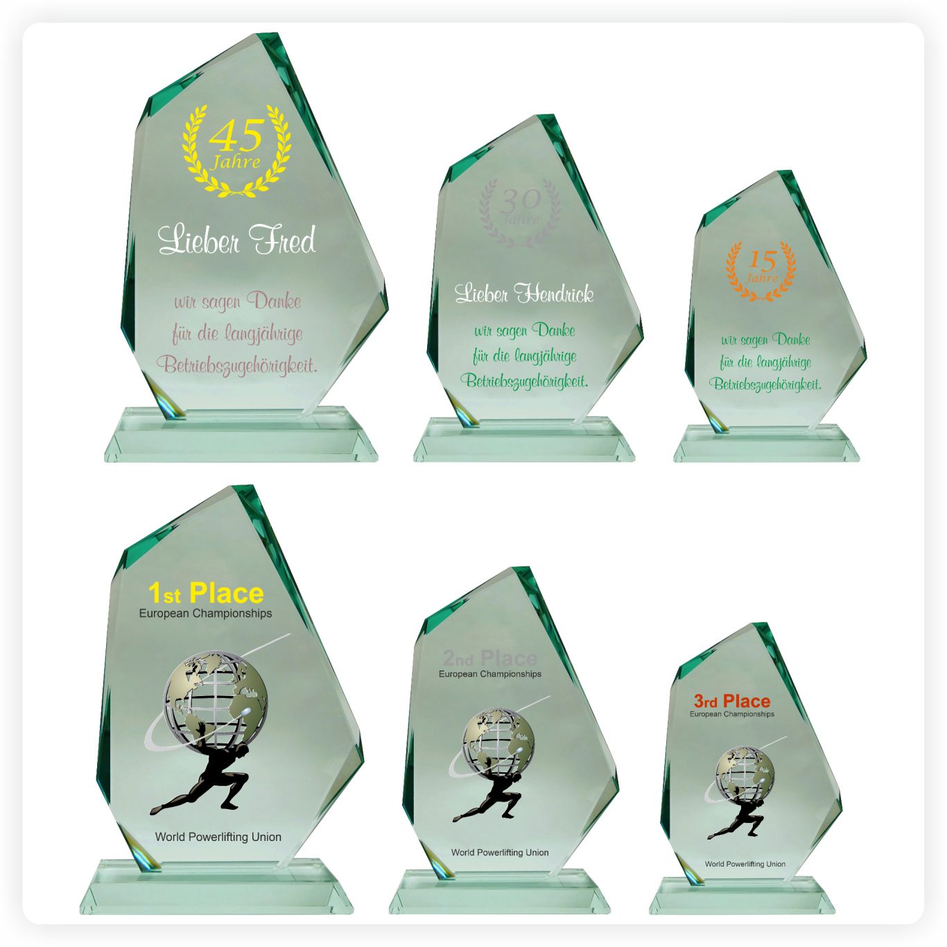 Gravur und Farbdruck im Vergleich Glaspokale mit weißer Lasergravur und farbigem Druck im direkten Vergleich